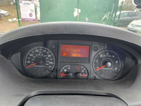 Peugeot Boxer 2.0 BlueHDi 335 Professional Panel Van 5dr Diesel Manual L2 H2 Euro 6 (130  24