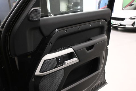 Land Rover Defender 3.0 Defender XS Edition D MHEV A 4WD 5dr 47
