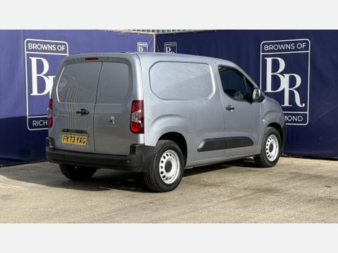 Peugeot e-Partner 800 50kWh Professional Premium + Standard Panel Van 5dr Electric Auto SWB ( 4