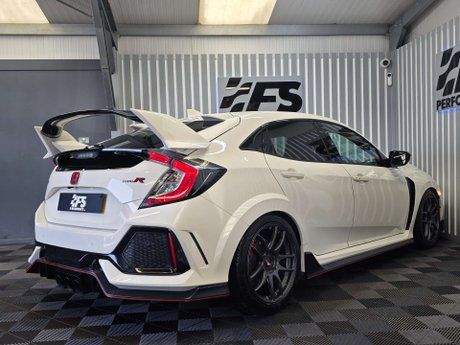 Honda Civic 2.0 i-VTEC Type R GT Hatchback 5dr Petrol Manual Euro 6 (s/s) (320 ps) 6