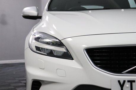 Volvo V40 D2 R-DESIGN NAV PLUS 25