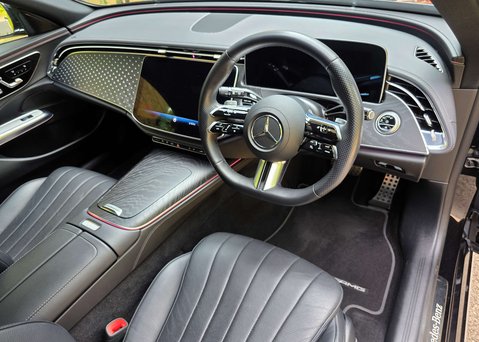 Mercedes-Benz E Class 2.0 E 300 AMG LINE Advanced E Auto 5dr 9