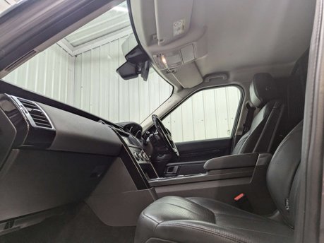 Land Rover Discovery 3.0 Discovery SE SDV6 Auto 4WD 53