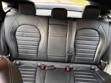 Mercedes-Benz GLC 2.0 GLC300d AMG Line (Premium) Coupe G-Tronic+ 4MATIC Euro 6 (s/s) 5dr 28