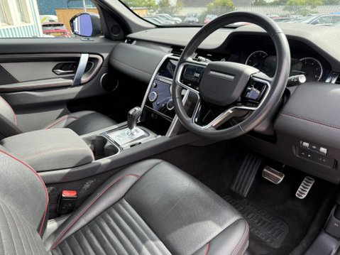 Land Rover Discovery Sport 1.5 P300e 12.2kWh R-Dynamic SE SUV 5dr Petrol Plug-in Hybrid Auto 4WD Euro 2