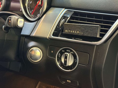 Mercedes-Benz GLE 3.0 GLE 350 D 4Matic AMG Line Premium+ Auto 4WD 5dr 36
