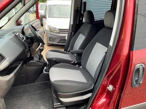 Fiat Doblo 1.4 16v SX Combi Van Double Cab 6dr Petrol Manual L1 H1 Euro 6 (95 bhp) 16