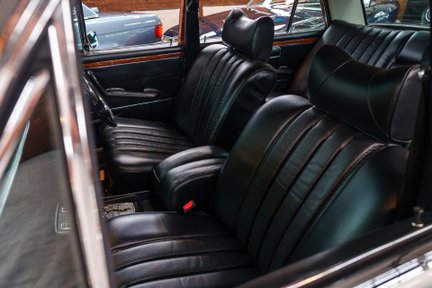 Mercedes-Benz 300 SEL 3.5 14