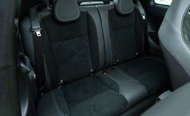 Abarth 500e Scorpionissima Cabrio 18