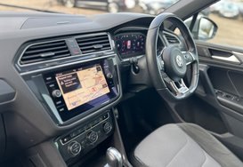 Volkswagen Tiguan SEL 1.5 TSI EVO DSG AUTOMATIC 39
