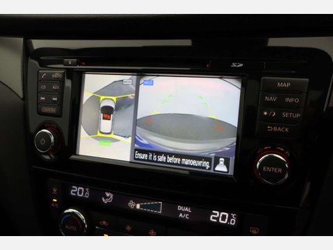 Nissan Qashqai 1.2 Qashqai N-Connecta DiG-T 5dr 5