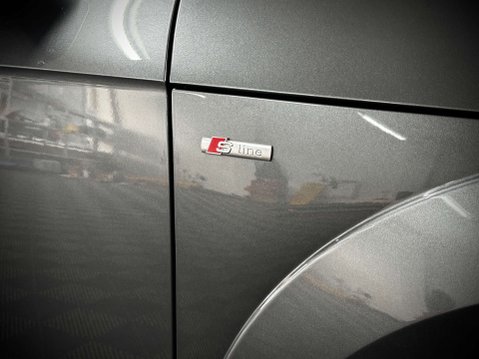 Audi TT 1.8 TT Black Edition TFSI 3dr 37
