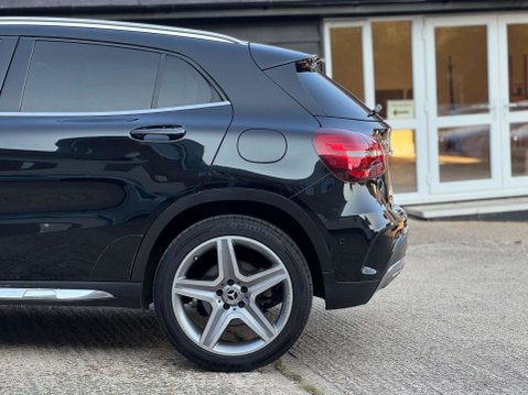 Mercedes-Benz GLA 1.6 GLA200 AMG Line Edition (Plus) 7G-DCT Euro 6 (s/s) 5dr 10