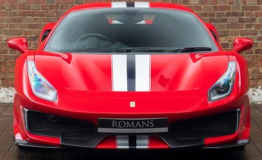 Ferrari 488 Pista 4