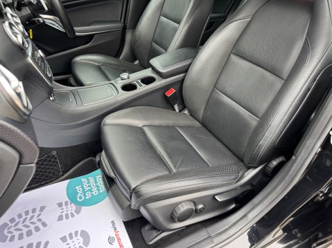 Mercedes-Benz A Class A 200 D AMG LINE PREMIUM 30