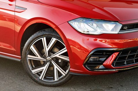Volkswagen Polo R-LINE TSI 11