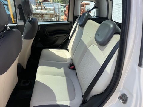 Fiat Panda 1.2 Lounge Euro 5 5dr 12