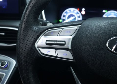 Hyundai SANTA FE 1.6 T-GDi 13.8kWh Ultimate SUV 5dr Petrol Plug-in Hybrid Auto 4WD Euro 6 (s 35