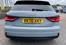 Audi A1 SPORTBACK 1.0 TFSI TECHNIK 9