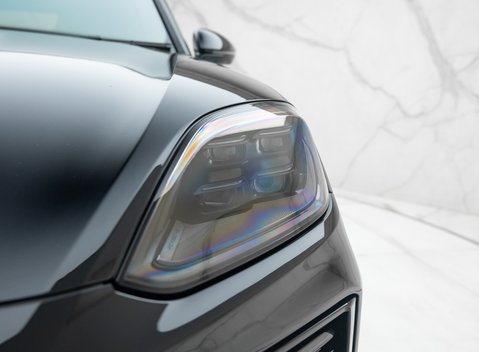 Porsche Cayenne TURBO E-HYBRID 38