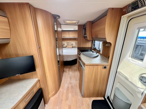 Swift Challenger 560  13