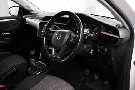 Vauxhall Corsa SE PREMIUM 5