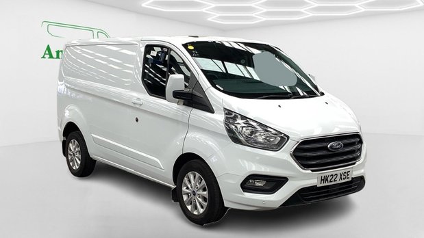 Ford Transit Custom SWB L1H1 Low Roof Limited 280 Air Con Alloys Sensors EURO 6 2