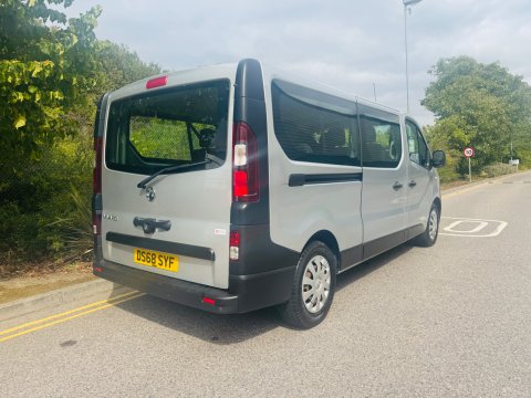 Vauxhall Vivaro COMBI CDTI S/S 3