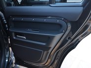 Land Rover Defender 110 2026  MODEL D350 HARD TOP X-DYNAMIC HSE SEEKER STYLED  REAR GENUINE SEATS 20