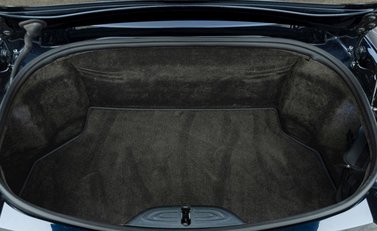 Aston Martin V8 Vantage Roadster 26