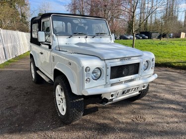Land Rover Defender 90 TD 3