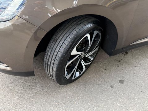 Renault Grand Scenic 1.5 dCi Signature Nav EDC Euro 6 (s/s) 5dr 45