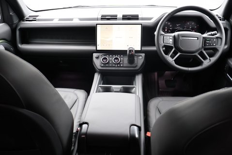 Land Rover Defender 110 BRAND NEW D350 HARD TOP X-DYNAMIC HSE GENUINE REAR SEATS FITTED  18