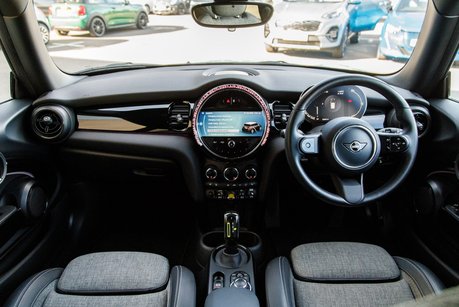 Mini Hatch COOPER S LEVEL 2