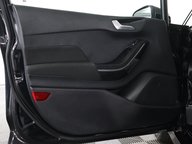 Ford Fiesta ST-LINE MHEV 44
