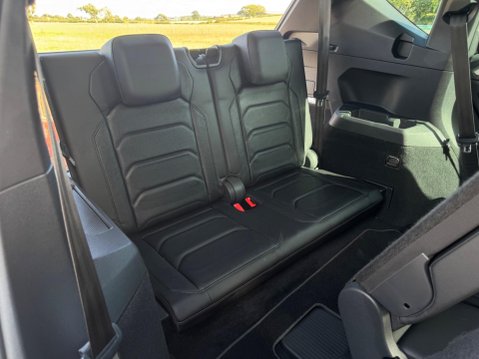 SEAT Tarraco 2.0 TDI XCELLENCE Lux DSG 4Drive Euro 6 (s/s) 5dr 27