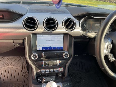 Ford Mustang 5.0 Mustang Bullitt 2dr 8