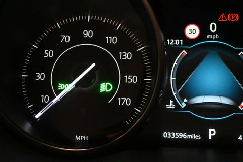 Jaguar E-Pace 2.0 E-Pace R-Dynamic S AWD Auto 4WD 5dr 40