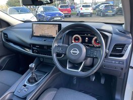 Nissan Qashqai 1.3 Qashqai N-Connecta DiG-T MHEV 5dr 17