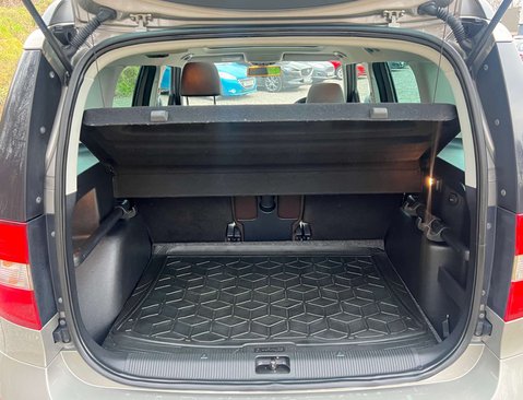 Skoda Yeti 2.0 Yeti Outdoor Laurin & Klement TDI SCR 4x4 Semi-Auto 4WD 5dr 44