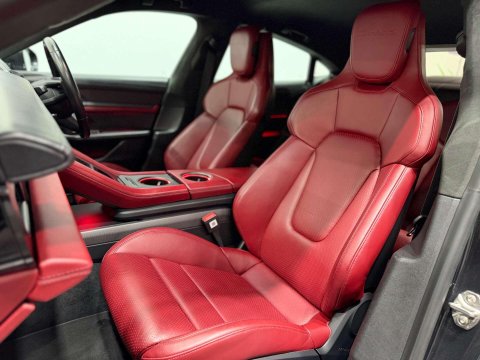 Porsche Taycan Performance Plus 93.4kWh Turbo S Saloon 4dr Electric Auto 4WD (761 ps) 59