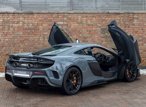 McLaren 675LT 8