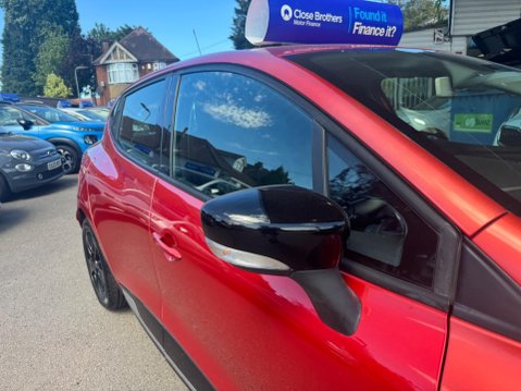 Renault Clio 0.9 TCe Dynamique MediaNav Euro 5 (s/s) 5dr 13