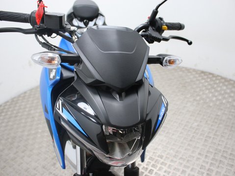 Suzuki GSX-S125 GSXS 125 RLXM3 28