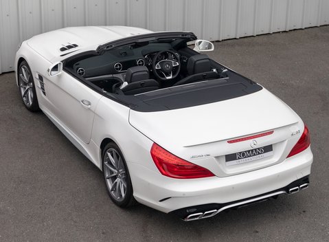 Mercedes-Benz SL Class SL63 11
