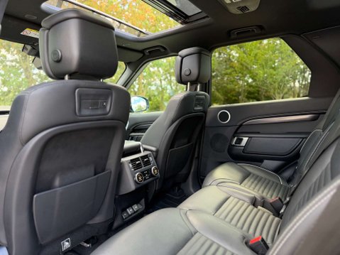 Land Rover Discovery 3.0 Discovery Metro Edition D MHEV Auto 4WD 5dr 36