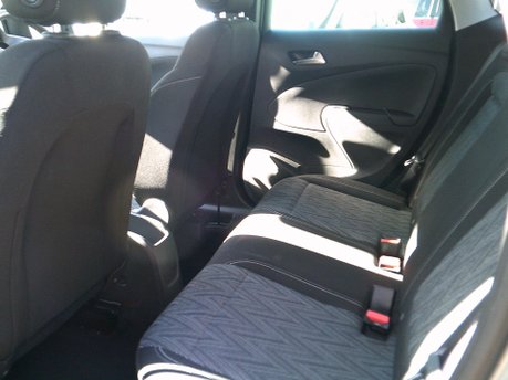 Vauxhall Crossland X GRIFFIN ONLY 15,000 MILES FROM NEW 16