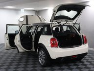 Mini Hatch COOPER SEVEN 21