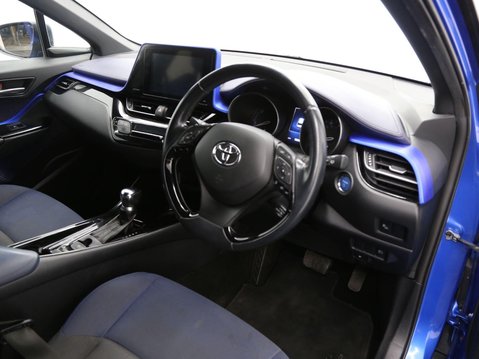 Toyota C-HR 1.8 VVT-h Dynamic CVT Euro 6 (s/s) 5dr 22