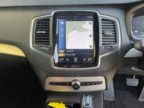 Volvo XC90 2.0 D5 PowerPulse Momentum Auto 4WD Euro 6 (s/s) 5dr 34